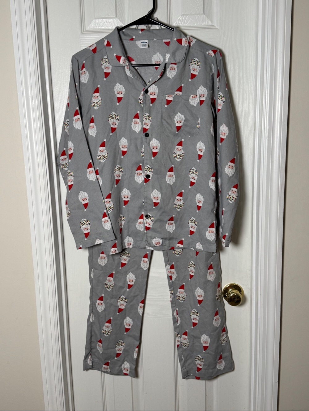 Old Navy Kids XL 14-16 Santa Flannel Pajama Set Gray Leopard Print Christmas